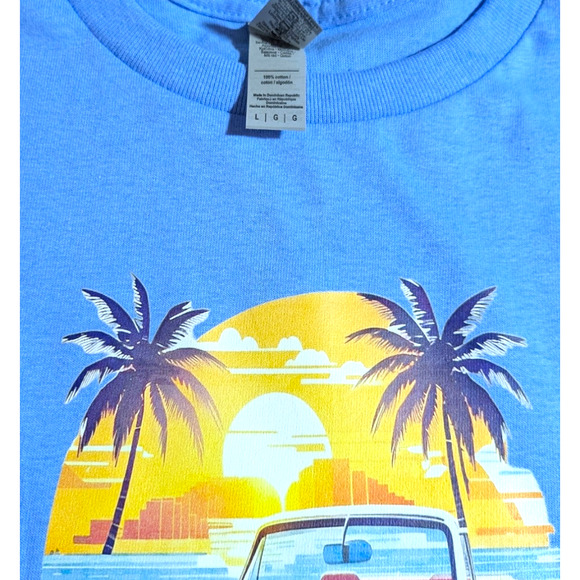Sunset Cruise - Car & Palm Trees - Graphic Tee - Size L - Lt Blue - All Genders - Picture 6 of 7